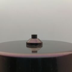 Konik Şapka Masa Lambası Şarjlı Metal Mor