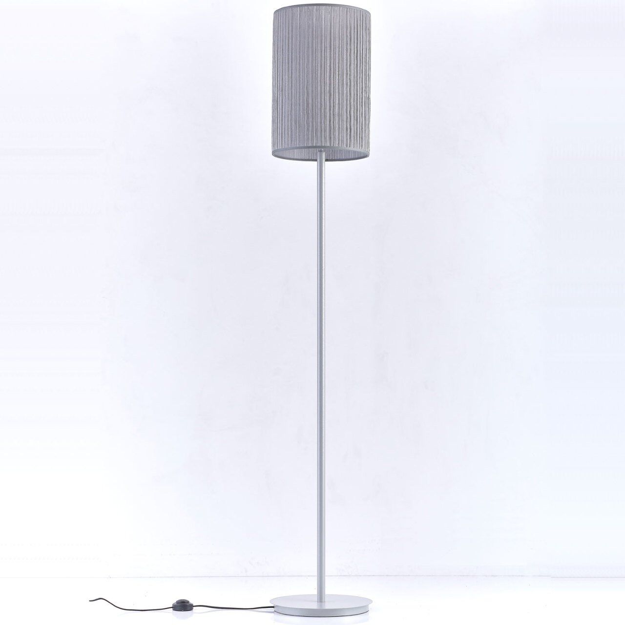 Metal Pileli Şapkalı Lambader Gri