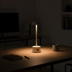 Larden Krem Şarjlı Masa Lambası