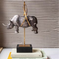 Hanging Rhino Dekoratif Obje
