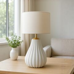 Velora Gold Detaylı Açık Gri Gövde Krem Başlık Dekoratif Abajur