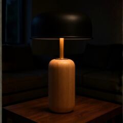 Evan Açık Kahve Gövde Siyah Başlık Dekoratif Abajur