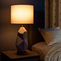 Elyon Taş Dokulu Krem Gövde Beyaz Başlık Dekoratif Abajur