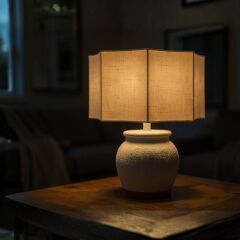 Dorin Beyaz Gövde Krem Başlık Dekoratif Abajur