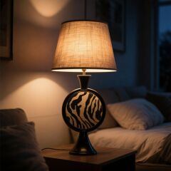 Lerasa Desenli Siyah Gövde Siyah Başlık Dekoratif Abajur