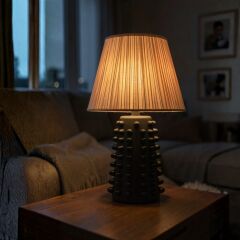 Davin Siyah Gövde Hasır Sarı Başlık Dekoratif Abajur