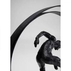 Artist Circle Statue 45cm