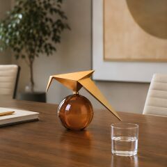 Auren Glide Gold Metal Kuş Figürlü Amber Camlı Dekoratif Biblo