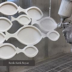 Maris Kırık Beyaz Ahşap Çerçeve Balık Form Duvar Aynası