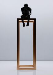 Düşünen Adam Biblo Mıknatıslı Metal Tabla Gold/Siyah 38 Cm