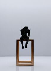 Düşünen Adam Biblo Mıknatıslı Metal Tabla Gold/Siyah 23 Cm