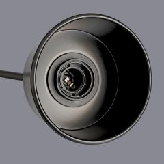 Digne Oynar Başlıklı Siyah Masa Lambası