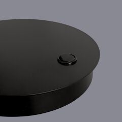 Digne Oynar Başlıklı Siyah Masa Lambası